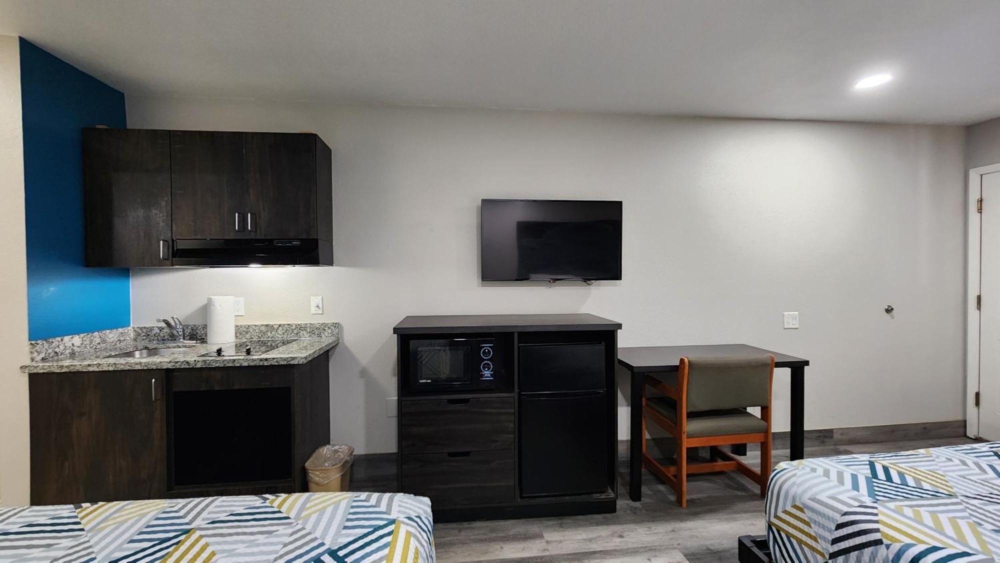 Scottish Inn & Suites Wharton ภายนอก รูปภาพ