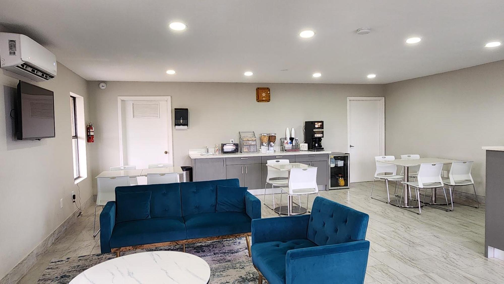 Scottish Inn & Suites Wharton ภายนอก รูปภาพ