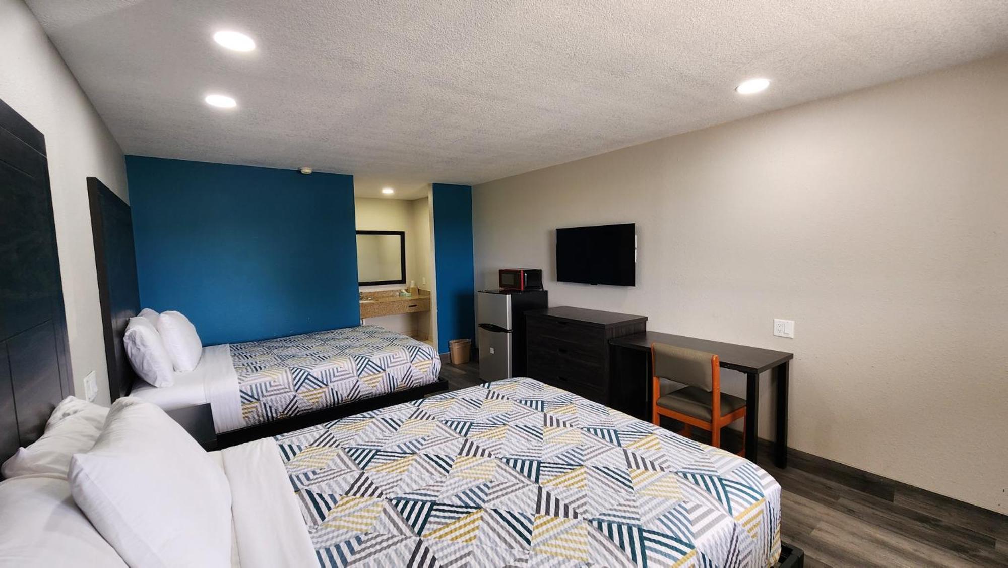 Scottish Inn & Suites Wharton ภายนอก รูปภาพ